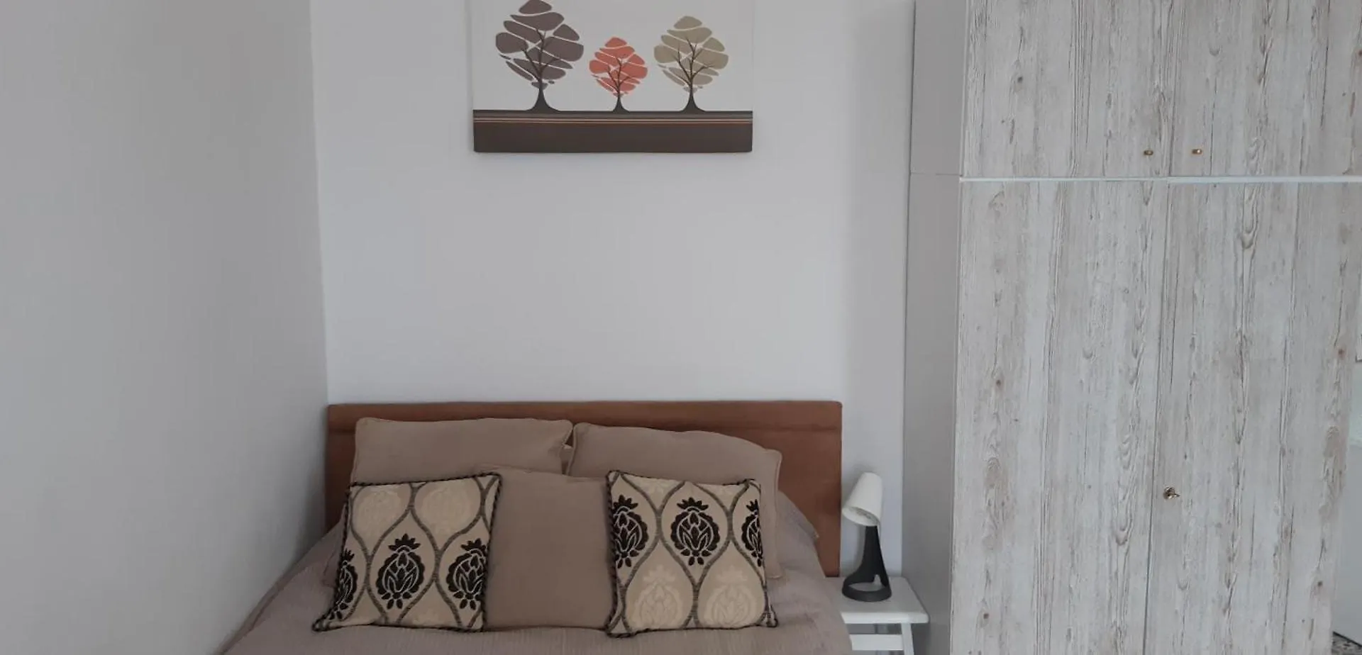 Apartment Paryskie Studio W Sercu Warszawy Warsaw Poland